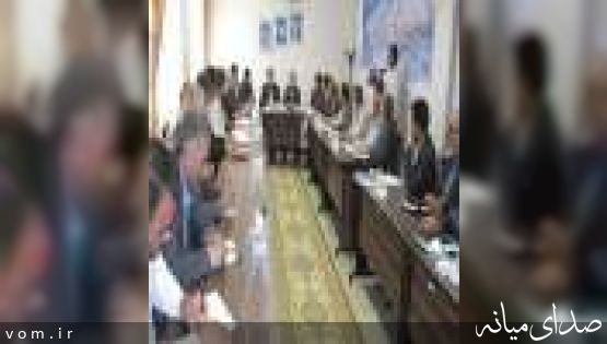 پایه استقلال واقعی ما کار در عرصه های جهاد کشاورزی است .