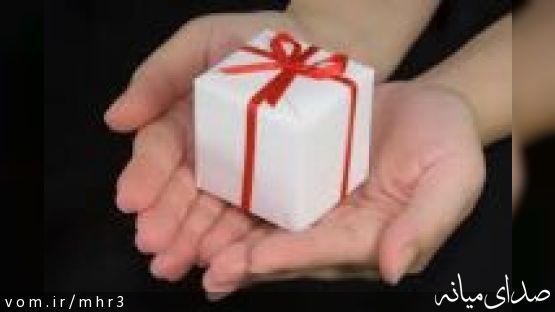 هدیه ای به سرپرست محترم فرمانداری ویژه میانه در هفته دولت