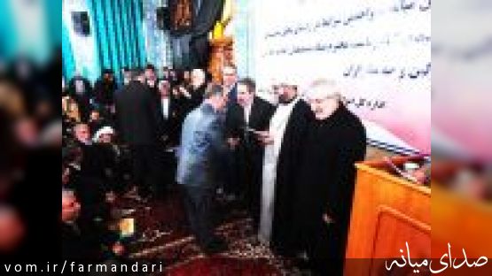 هموطنان میانه ای 600 فقره سند املاک بنیاد مستضعفان را دریافت کردند