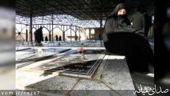 مزار شهدای شهرستان میانه غبارروبی و عطر افشان شد/گزارش تصویری