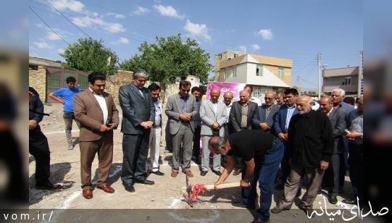 کلنگ چهاردهمین مدرسه خیرساز منطقه کندوان بر زمین زده شد