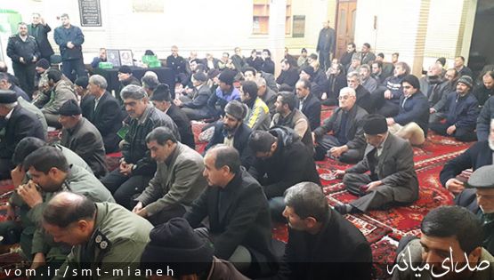 برگزاری مراسم بزرگداشت شهادت سردار رشید اسلام سپهبد قاسم سلیمانی در مسجد بازار میانه برگزار گردید.