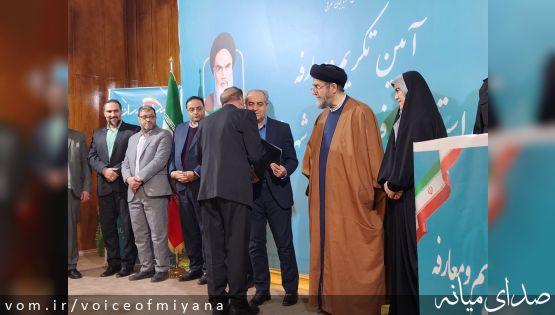 مشایخی دوباره سکاندار میانه شد/ مسئولین در مراسم تودیع و معارفه فرماندار میانه چه گفتند؟/ اسماعیلی غایب مراسم معارفه