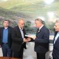 خرده فروش ،سرپرست شهرداری ترک شد
