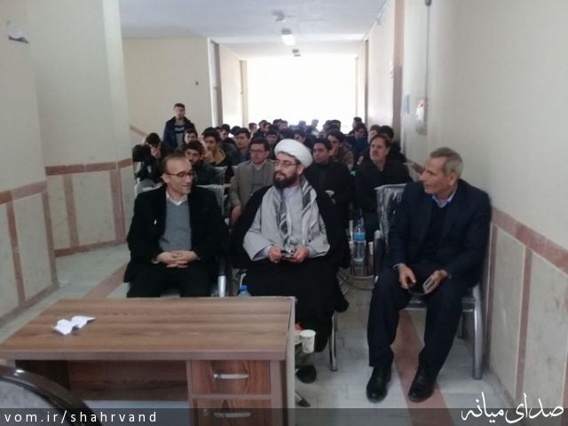 تصویر روابط عمومی دانشگاه ملی مهارت (مرکز میانه)