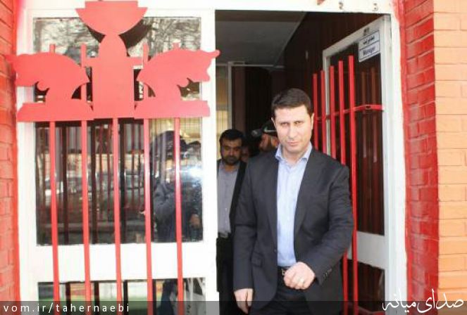 تصویر طاهر نائبی