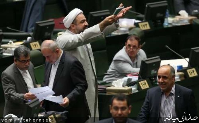 تصویر طاهر نائبی